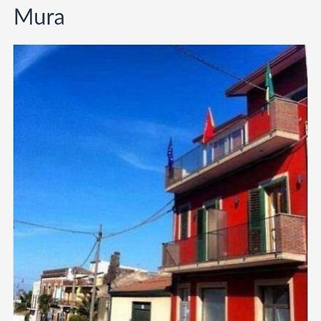 Bed & Breakfast Dietro Le Mura Aci Castello Exterior photo